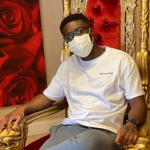 Meet your Posher, Thomas